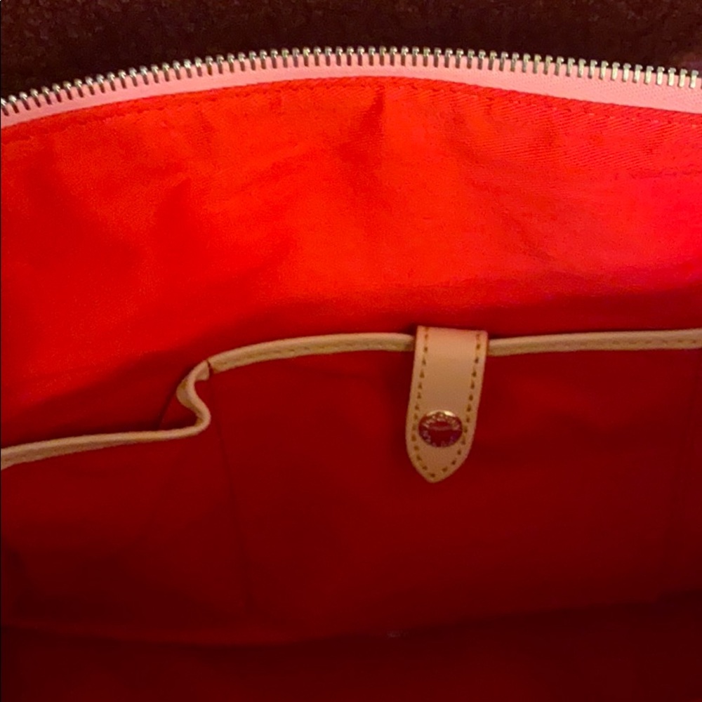 NWOT Dooney & Bourke Lg Tote, Wristlet & Keโฆ - Picture 15 of 16